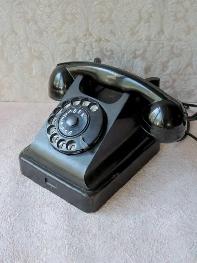 Telephone